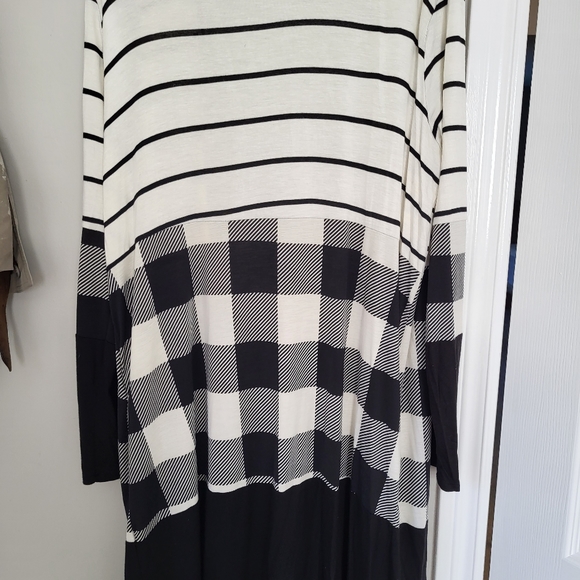 Women's large LS cardigan long length - Picture 4 of 4